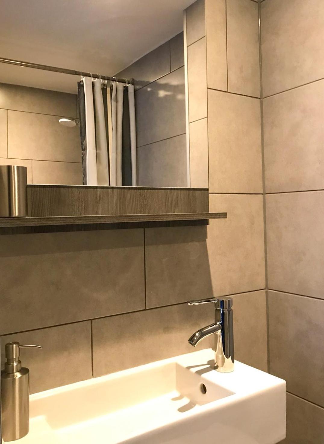 أمستردام Urban Vibes Guesthouse الغرفة الصورة